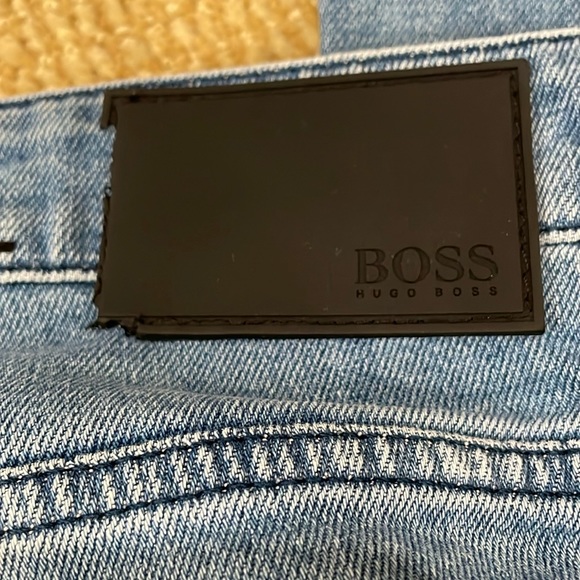 Size 34x30 Hugo Boss Mens Jeans Slim Fit - Picture 11 of 16